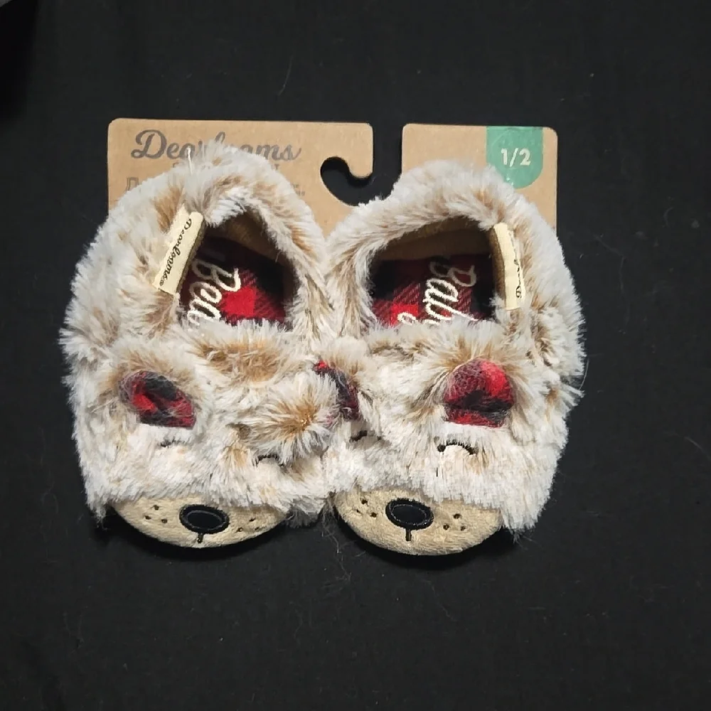 Dearfoams Fuzzy Bear Kids Slippers - Tan and Red